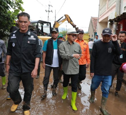 Solusi Penanggulangan Banjir, Kang DS Tegaskan Fungsi Sungai Cisunggalah Dikembalikan ke Semula