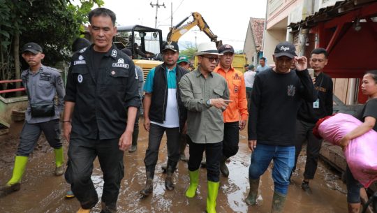 Solusi Penanggulangan Banjir, Kang DS Tegaskan Fungsi Sungai Cisunggalah Dikembalikan ke Semula