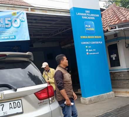 PLN ULP Rancaekek Dukung Hemat BBM. Kantor PLN Setiap Jumat Bebas Kendaraan Berbasis BBM atau Fosil